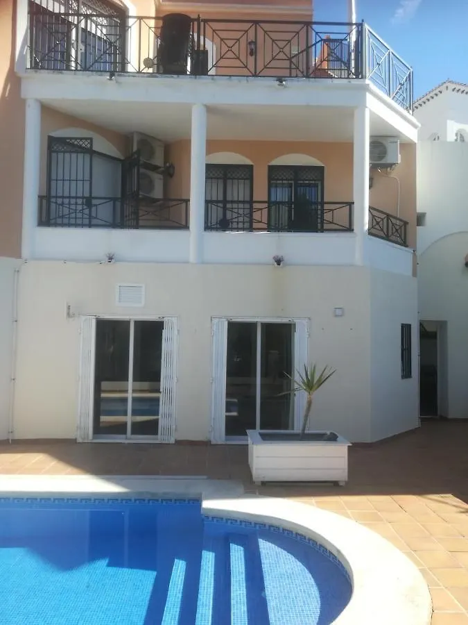 Burriana Holiday Apartments Nerja 0*,